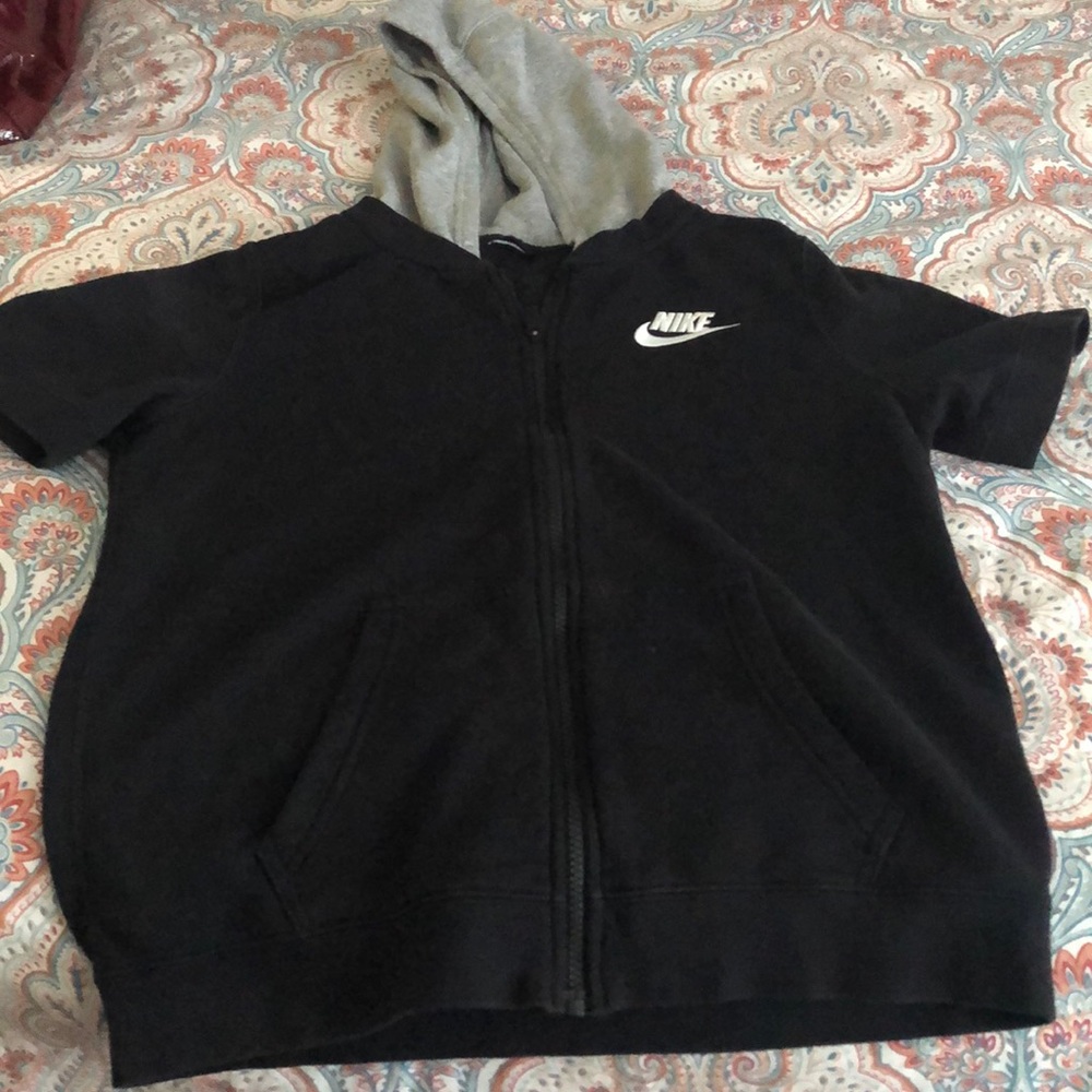Short sleeve NIKE Hoodie